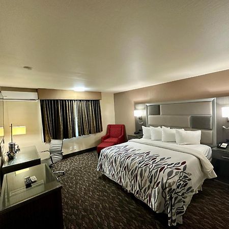 Red Roof Inn Yuba City Bonanza - Marysville Экстерьер фото