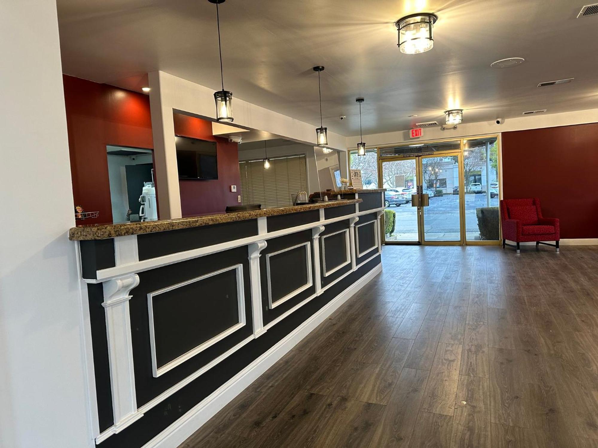 Red Roof Inn Yuba City Bonanza - Marysville Экстерьер фото