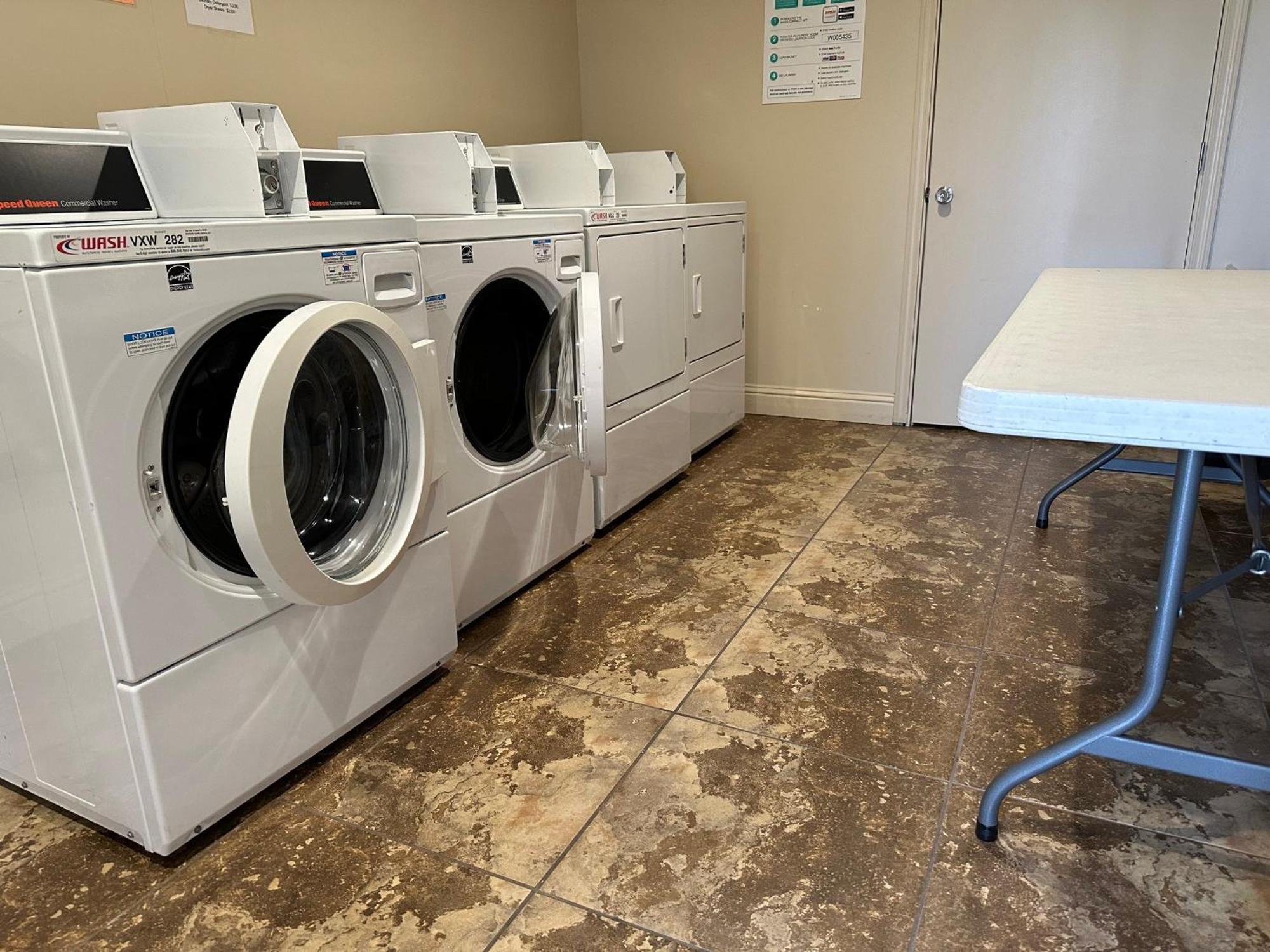 Red Roof Inn Yuba City Bonanza - Marysville Экстерьер фото